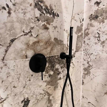 Апартаменты Luxury Flat In Тирана